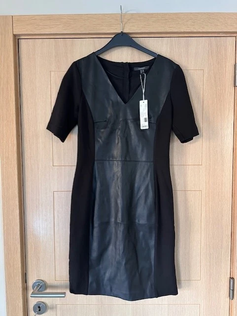Kleedje met nepleer Esprit maat 36 (nr1142a)